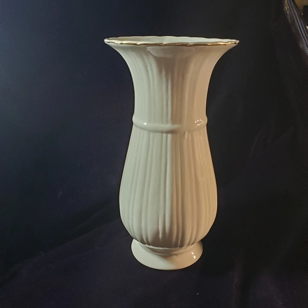 Porcelain Vase